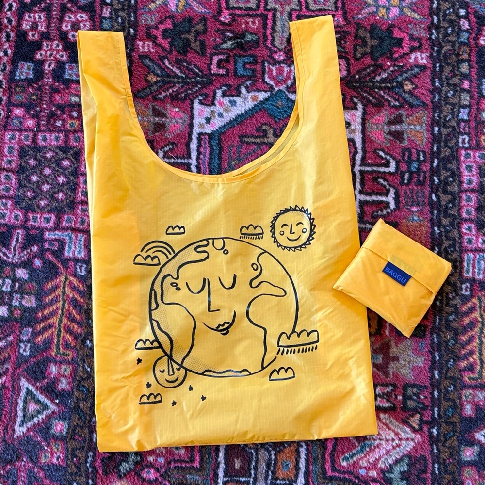 NEW BAGGU Standard size Yellow Tote with Mother Earth Design new in bag